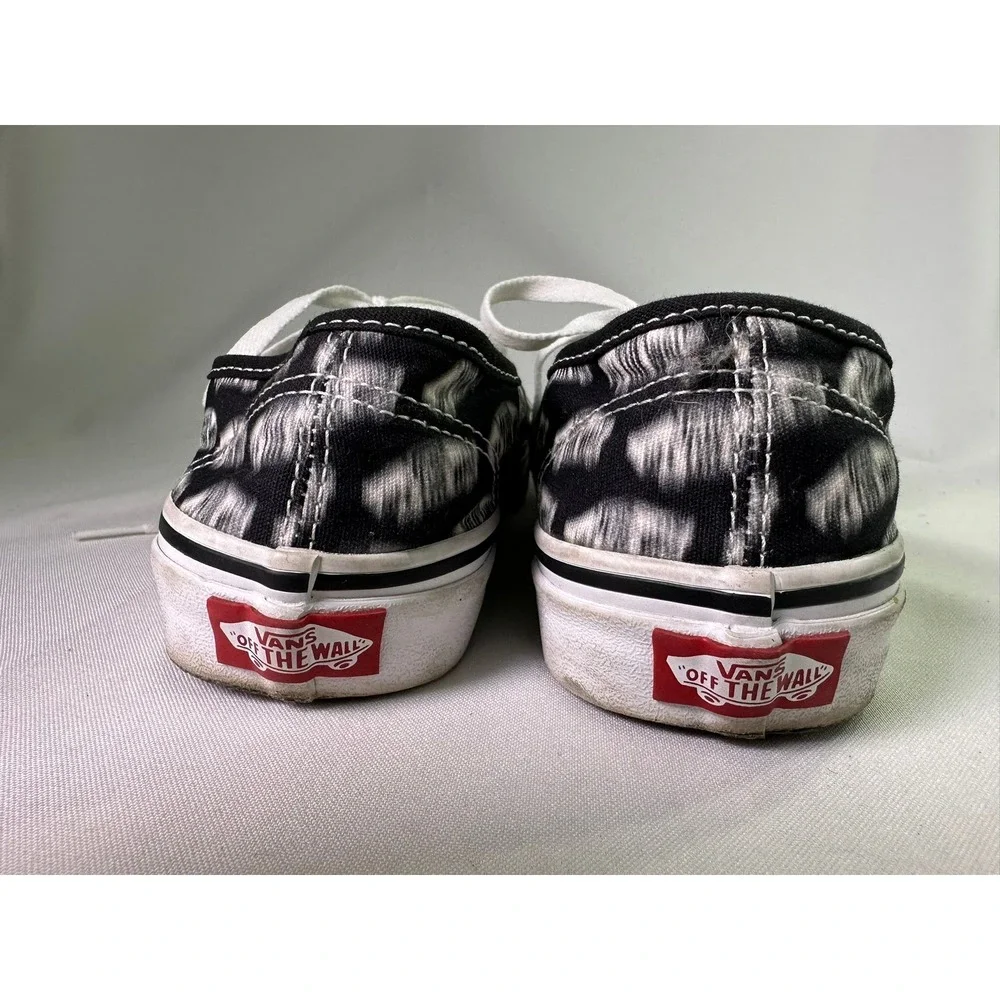 Vans Authentic Blurred Logo Black White Low Top Skate Shoes Mens 6 Womens 7.5‎